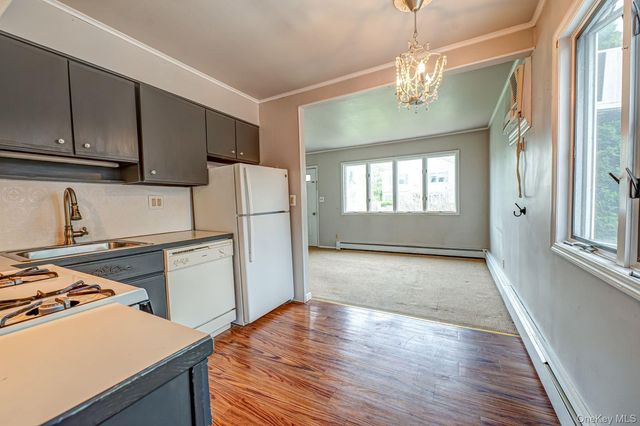 410 3rd Avenue, East Northport, NY 11731