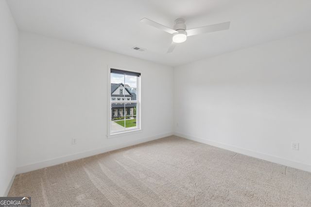 152 Clear Lake Parkway, Hoschton, GA 30548