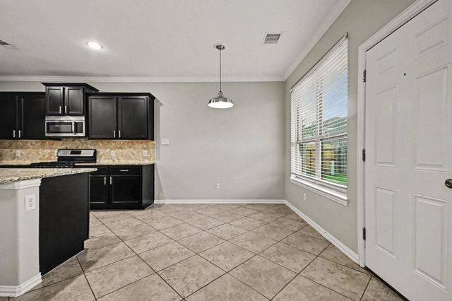 2502 Flowing Palm Lane, Fresno, TX 77545