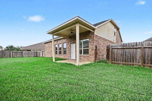 2502 Flowing Palm Lane, Fresno, TX 77545