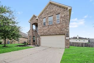 2502 Flowing Palm Lane, Fresno, TX 77545