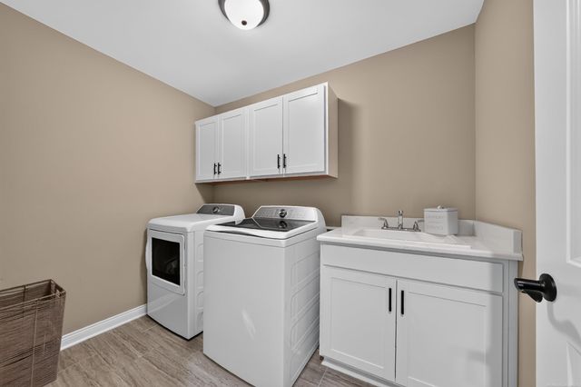 52409 Monaco Drive, Macomb Twp, MI 48042