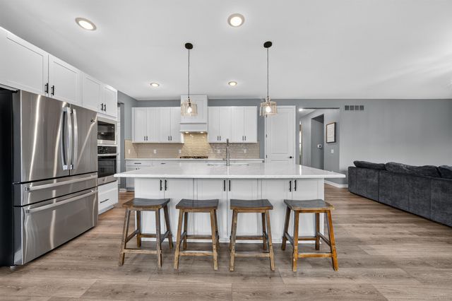 52409 Monaco Drive, Macomb Twp, MI 48042