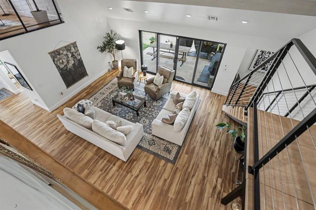 13040 Skyland Drive, Yukon, OK 73099