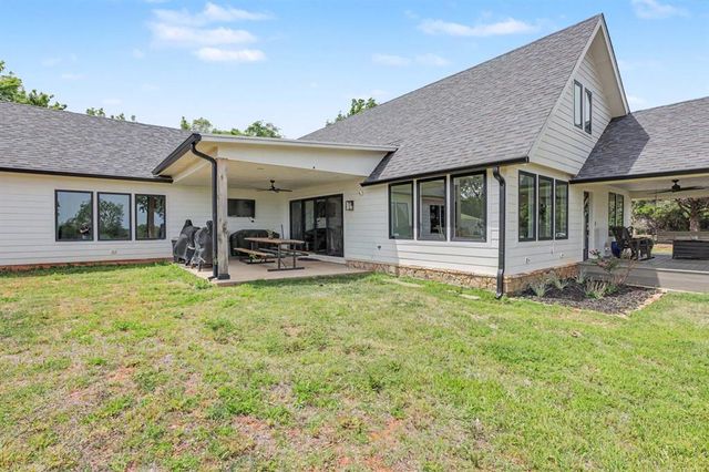 13040 Skyland Drive, Yukon, OK 73099