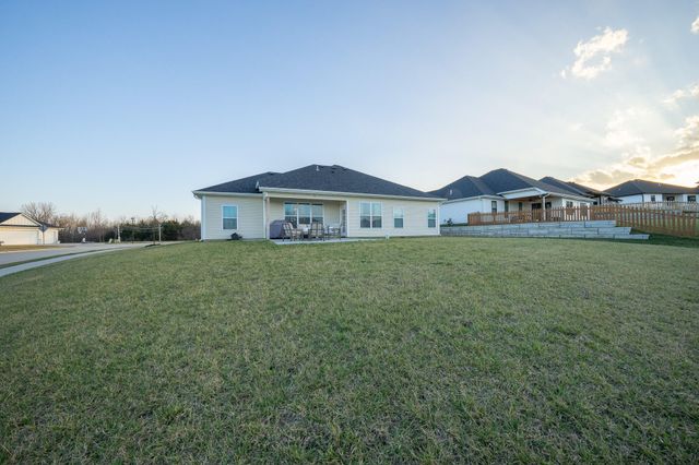 5971 W TAMARACK DR, Columbia, MO 65203
