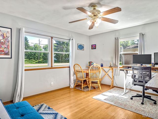 1048 Franklin Avenue, Edwardsville, IL 62025