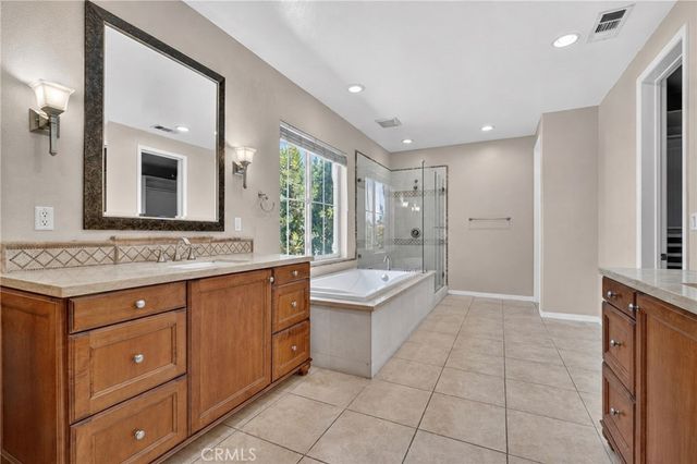26525 Craftsmen Court, Saugus, CA 91350