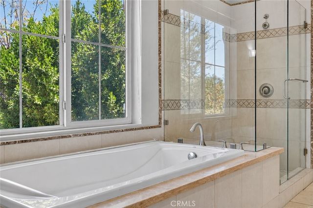26525 Craftsmen Court, Saugus, CA 91350