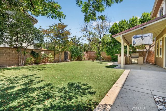 26525 Craftsmen Court, Saugus, CA 91350