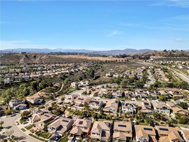 26525 Craftsmen Court, Saugus, CA 91350