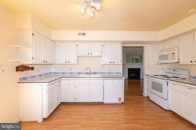 656 ROCKY KNOLL ARCH, Culpeper, VA 22701