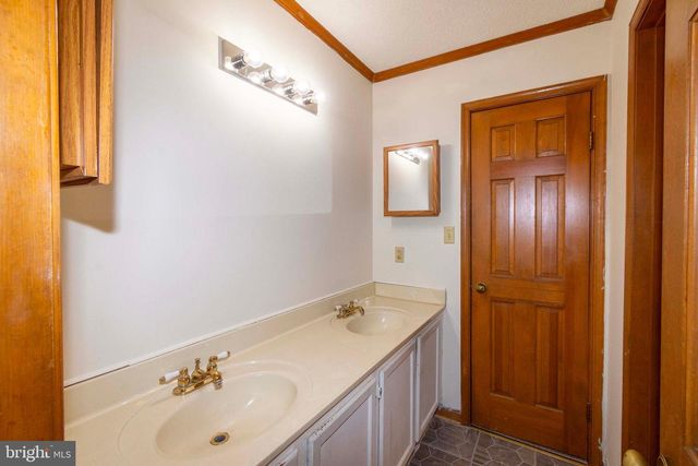 656 ROCKY KNOLL ARCH, Culpeper, VA 22701