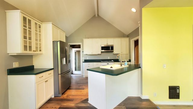3218 Eastbrook Drive, Fort Wayne, IN 46805