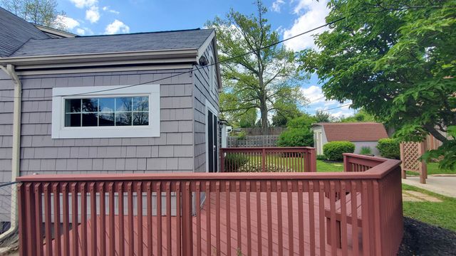 3218 Eastbrook Drive, Fort Wayne, IN 46805
