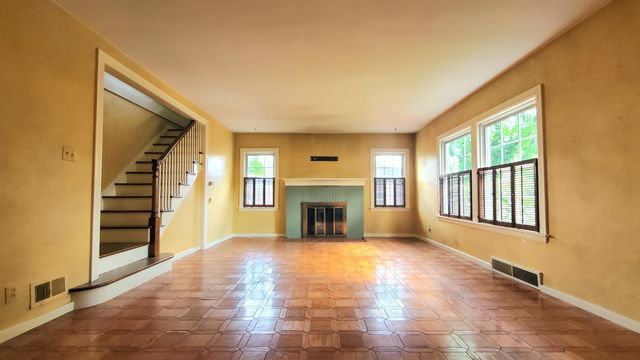 3218 Eastbrook Drive, Fort Wayne, IN 46805
