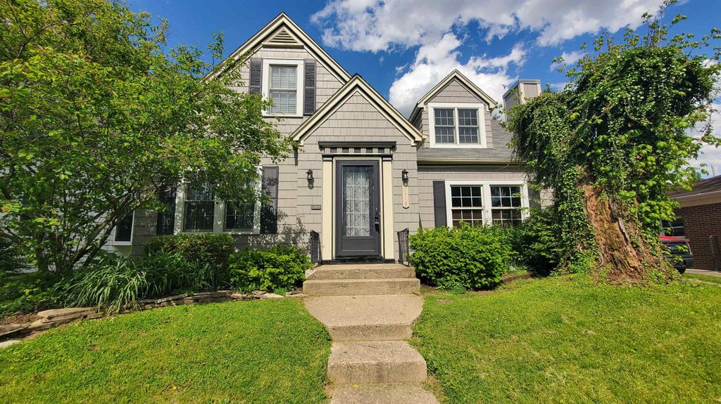 3218 Eastbrook Drive, Fort Wayne, IN 46805