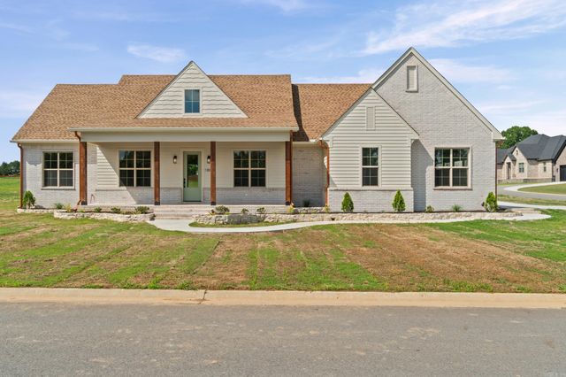 1806 Secretariat Way, Searcy, AR 72143
