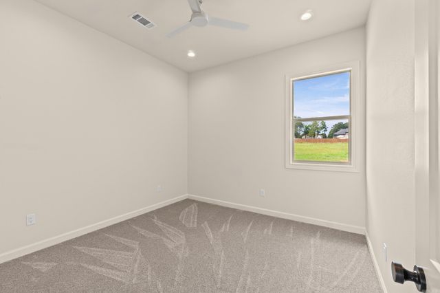 1806 Secretariat Way, Searcy, AR 72143