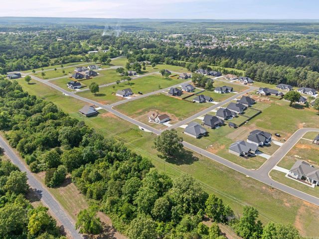 1806 Secretariat Way, Searcy, AR 72143