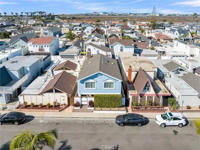 331 Walnut Street, Newport Beach, CA 92663