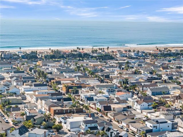 331 Walnut Street, Newport Beach, CA 92663