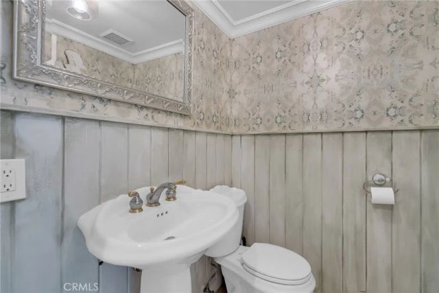 331 Walnut Street, Newport Beach, CA 92663