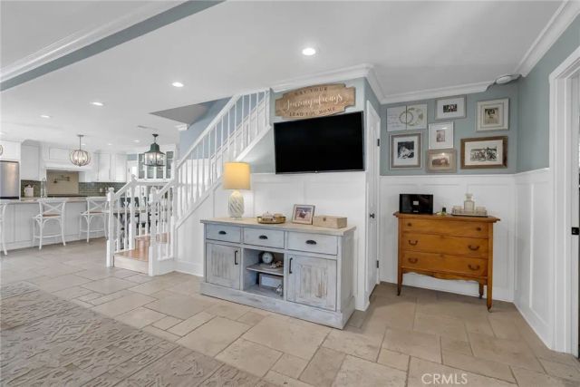 331 Walnut Street, Newport Beach, CA 92663