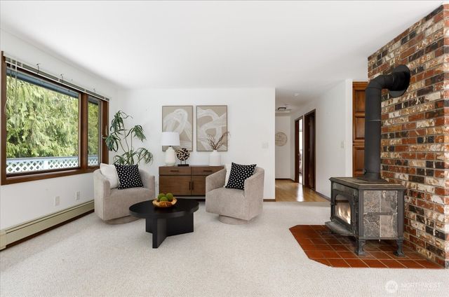 4282 Witter Road, Langley, WA 98260