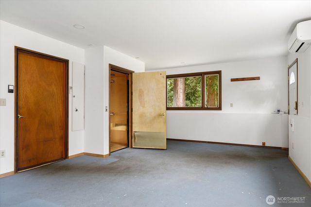 4282 Witter Road, Langley, WA 98260