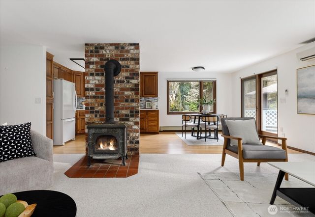 4282 Witter Road, Langley, WA 98260