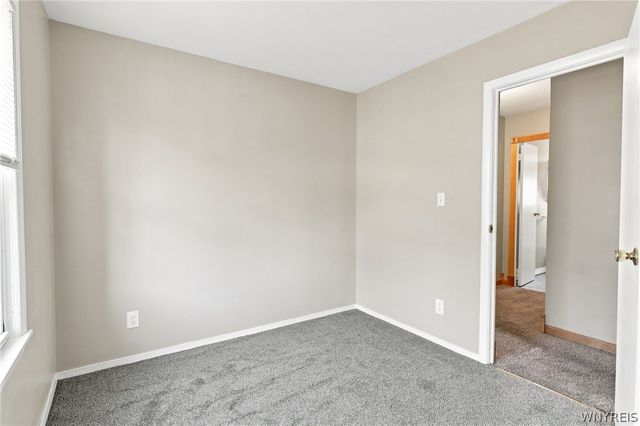 250 Desmond Drive, Tonawanda, NY 14150