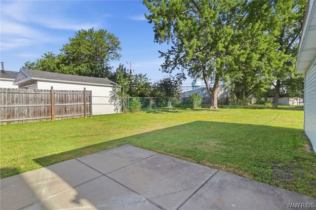 250 Desmond Drive, Tonawanda, NY 14150