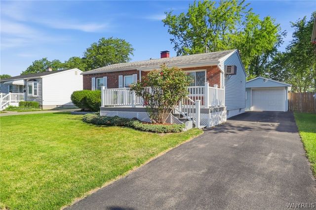 250 Desmond Drive, Tonawanda, NY 14150