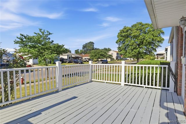 250 Desmond Drive, Tonawanda, NY 14150
