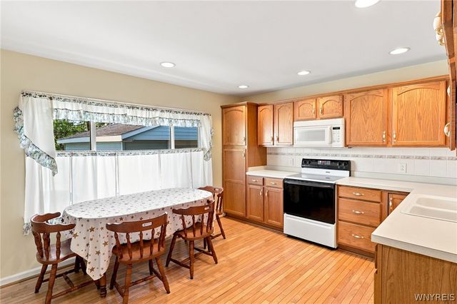 250 Desmond Drive, Tonawanda, NY 14150