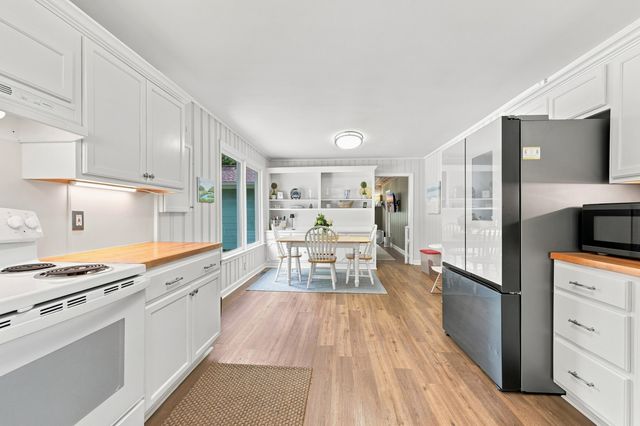 2415 Redwood St., Georgetown, SC 29440
