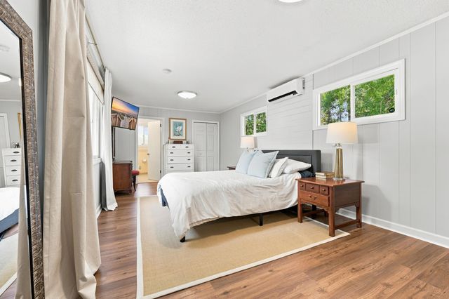 2415 Redwood St., Georgetown, SC 29440