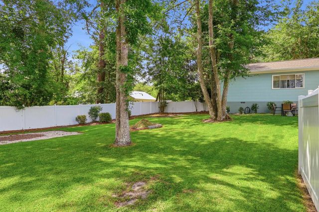 2415 Redwood St., Georgetown, SC 29440