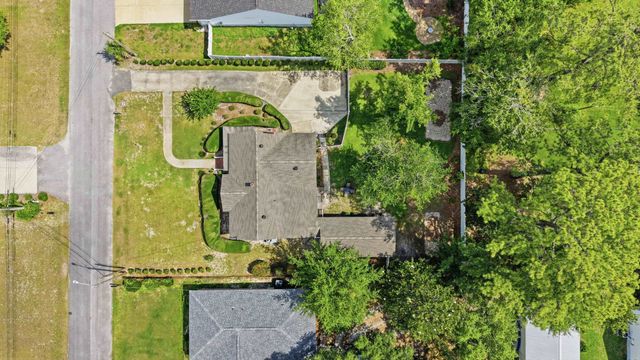 2415 Redwood St., Georgetown, SC 29440