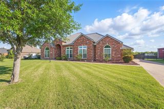 509 Kings Creek Drive, Terrell, TX 75161