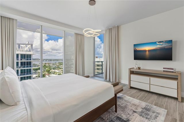 3100 N Ocean Drive Pph2, Riviera Beach, FL 33404