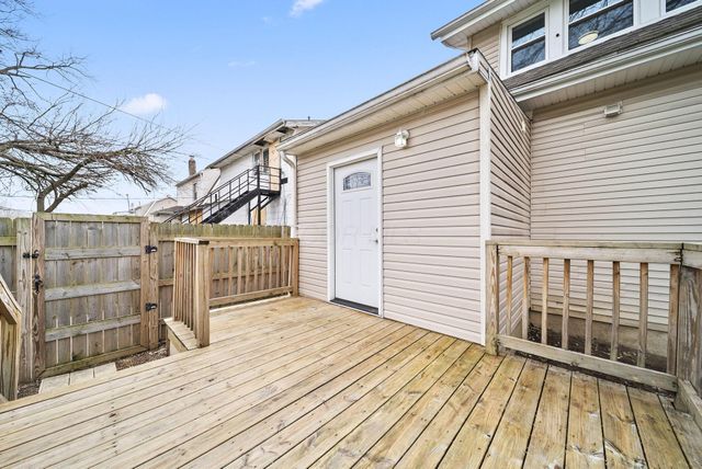 1924 Sullivant Avenue, Columbus, OH 43223