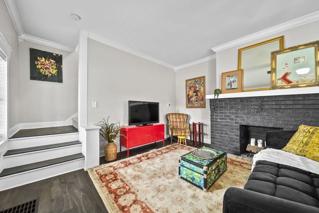 1924 Sullivant Avenue, Columbus, OH 43223