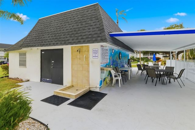 203 47TH AVENUE DRIVE W 167, Bradenton, FL 34207