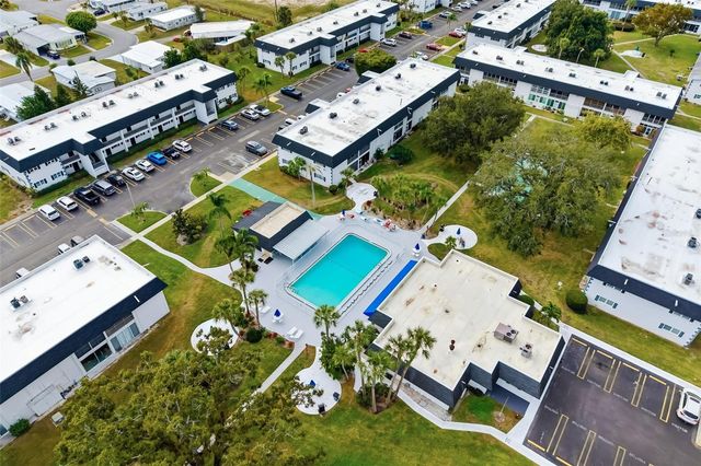 203 47TH AVENUE DRIVE W 167, Bradenton, FL 34207