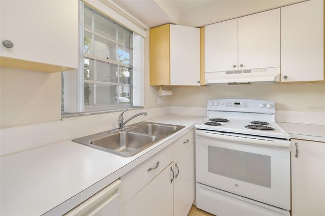 203 47TH AVENUE DRIVE W 167, Bradenton, FL 34207