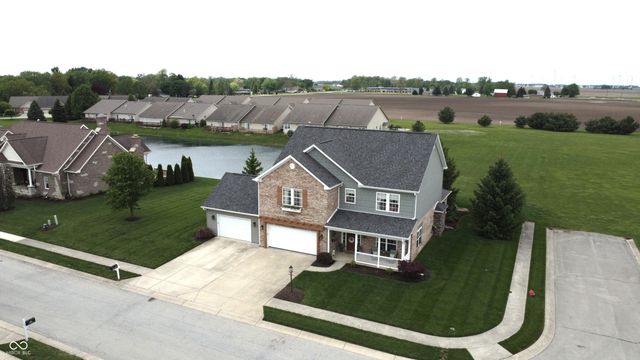 1470 College Parkway, Elwood, IN 46036