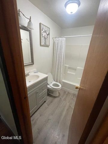 4 Mill Street, Lake Luzerne, NY 12846