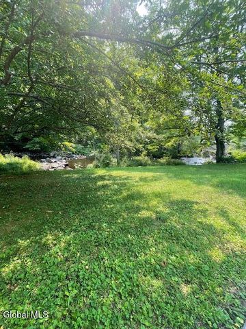 4 Mill Street, Lake Luzerne, NY 12846